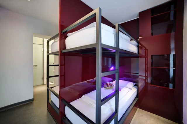 سكن مشترك مختلط سوبيريور بأربعة أسرّة بحمام خاص، The Central House Istanbul Taksim 1/2