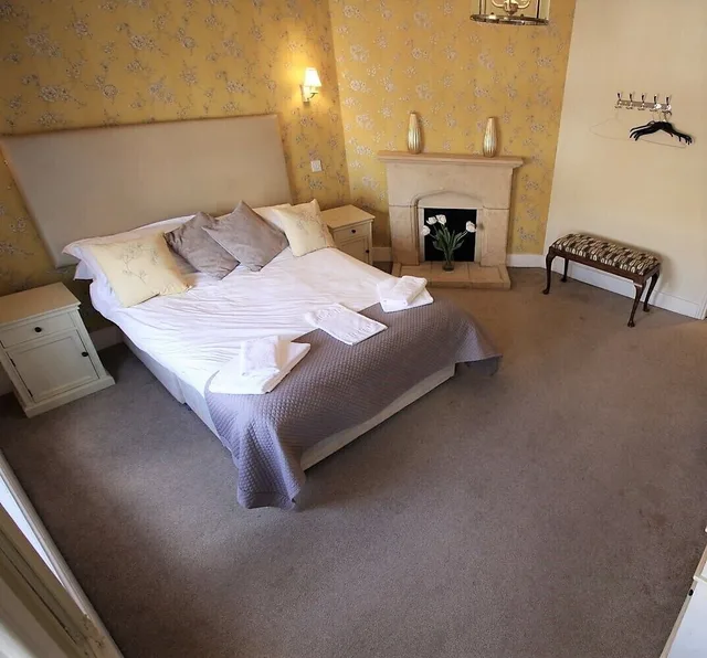 غرفة بسرير مزدوج، The Saracens Head Hotel 1/8