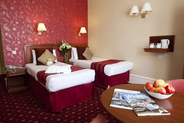غرفة قياسية بسريرين منفصلين، Midland Hotel Bradford 3/8