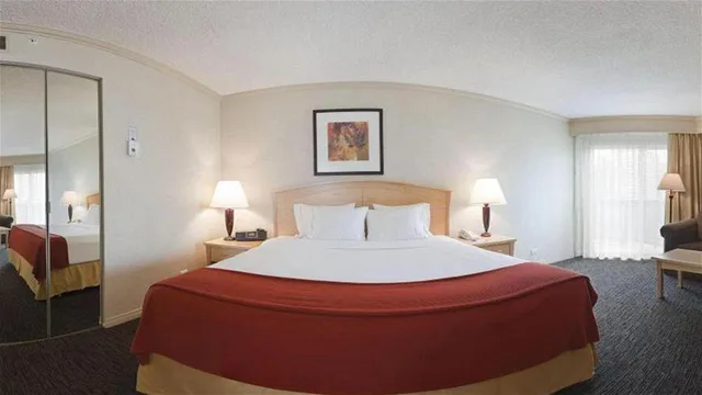 غرفة قياسية، Holiday Inn Express Edmonton Downtown 1/1
