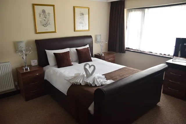 جناح بسرير كينج، Europa Gatwick Hotel 2/2