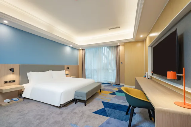 غرفة بسرير كينج، Holiday Inn Express Chengdu Tianfu Square an IHG Hotel 2/3