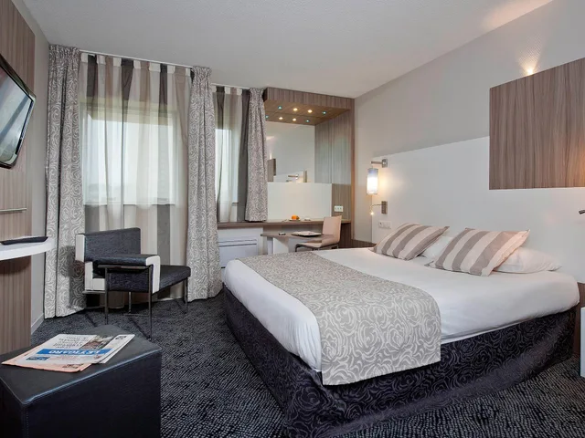 غرفة قياسية بسريرين منفصلين، Ibis Styles Melun Hotel 2/3