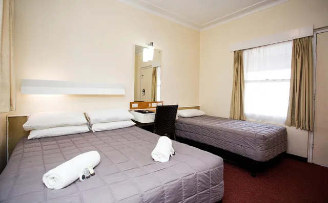 غرفة اقتصادية بسرير مزدوج أو سريرين منفصلين، COWRA MOTOR INN 1/1