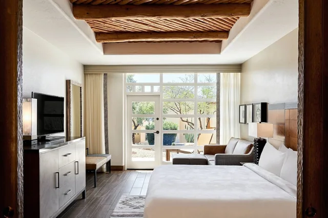 جناح بسرير كينج بغرفة نوم واحدة، JW Marriott Camelback Inn Scottsdale Resort And Spa 1/2