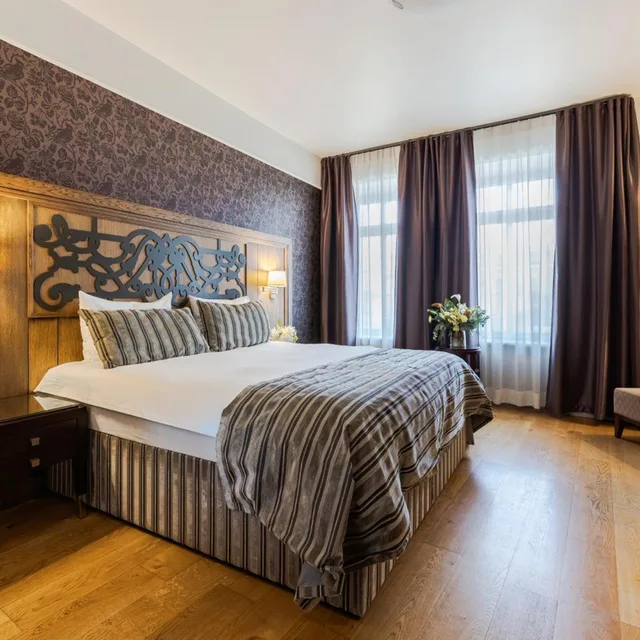 غرفة ديلوكس بسرير مزدوج مع سرير إضافي، Eurostars Metropole 6/10