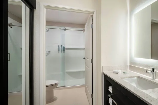 جناح بسريرين مزدوجين بغرفتي نوم، Residence Inn Melbourne 8/10