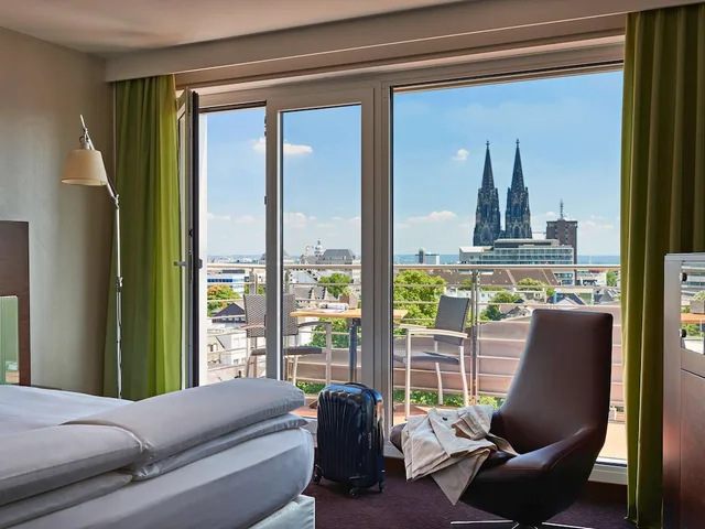 Domblick, Deluxe, King Bed، Pullman Cologne 7/10