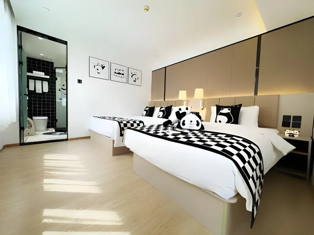 Theme, Panda, Deluxe, Suite، Hotel Yoo Beijing 1/1