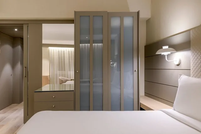 غرفة قياسية بسريرين منفصلين، AC Hotel Carlton Madrid by Marriott 7/10