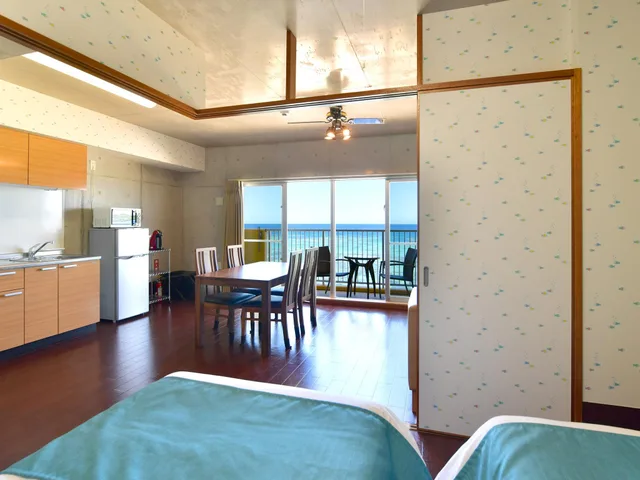 Condo, Standard, 4 Beds, Beach Front، Churaumi On The Beach Motobu 2/2