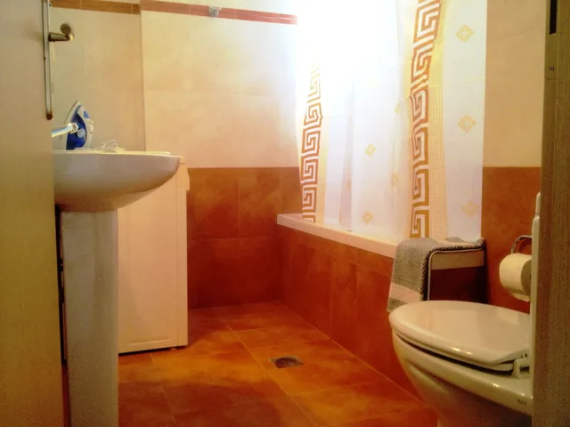2 Bedrooms, Family, House, Twin Beds, Pool View, Sofa، Nitelli's Houses 1/1