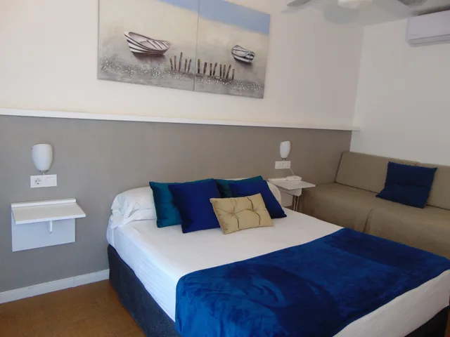 غرفة سوبيريور بسرير مزدوج بشرفة، Campomar Playa Hotel 3/5