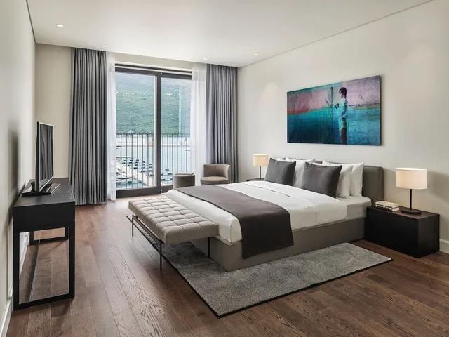غرفة بإطلالة على البحر بـ3 غرف نوم، Portonovi Resort 3/8