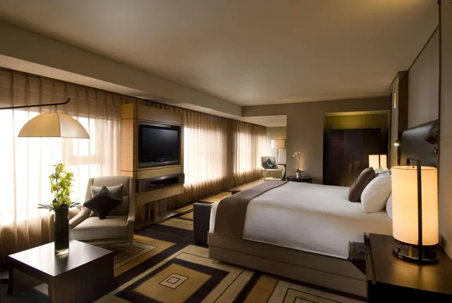 جناح تنفيذي بسرير كينج، Hilton Beijing Wangfujing 2/2