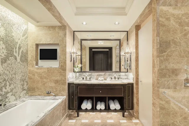 غرفة بسريرين مزدوجين بإطلالة للمدخنين، The St. Regis Cairo 1/1