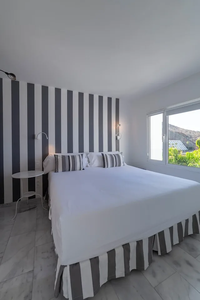 شقة بسريرين منفصلين بإطلالة على البحر بشرفة مع أريكة، Marina Bayview Gran Canaria - Adults Only 3/8