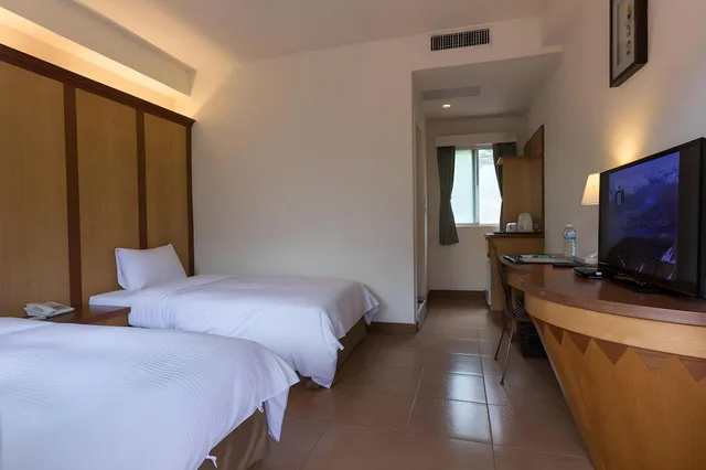 Boutique, Twin Beds، Rainbow Resort 2/3