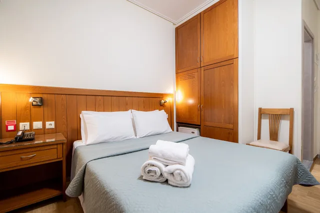 غرفة مفردة بسرير مزدوج، Philippos Hotel 5/9