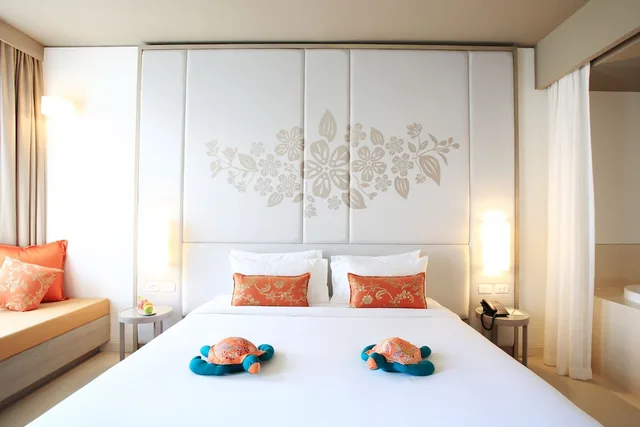 غرفة سوبيريور بسرير مزدوج بإطلالة على المسبح، Proud Phuket Hotel 4/7
