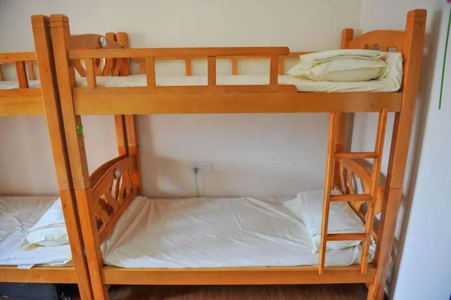 سكن مشترك كومفورت بستة أسرّة للرجال، Yi Jia Ren Hostel 4/5