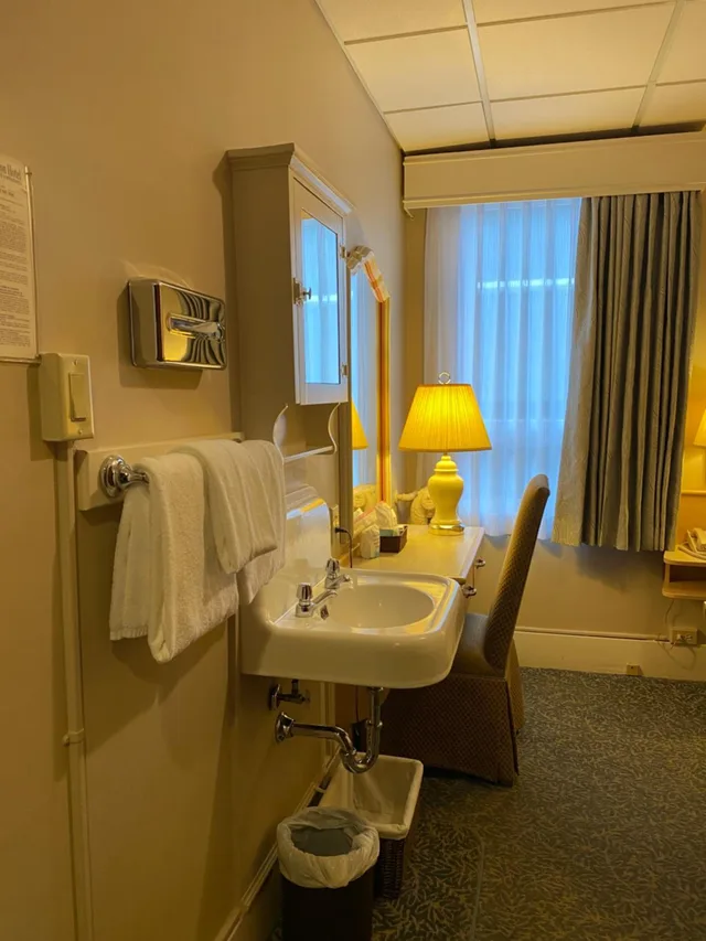 غرفة اقتصادية مفردة بحمام مشترك، Kingston Hotel 6/12