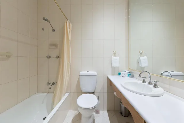 غرفة سوبيريور ثلاثية، European Hotel 4/5
