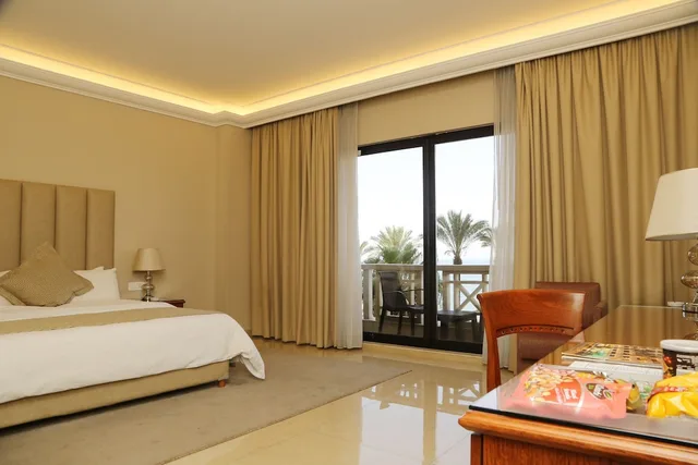 غرفة ديلوكس بإطلالة على البحر مفردة بسرير فردي، Bayview Hotel, Beirut 1/9