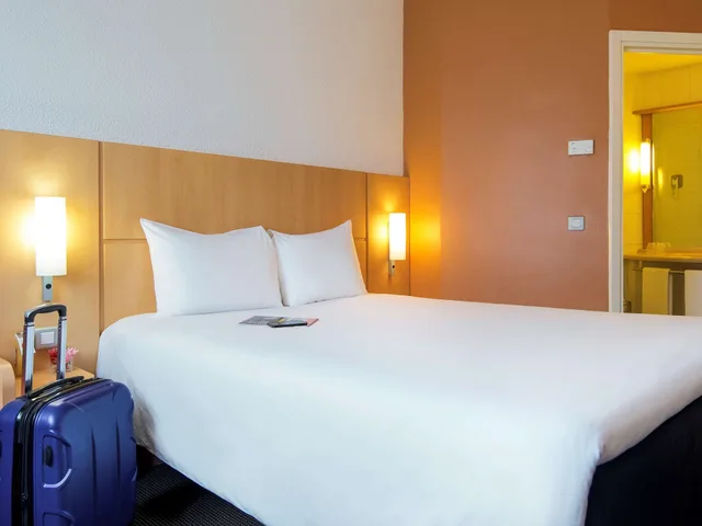 غرفة بسرير مزدوج، Ibis Cotonou 4/10