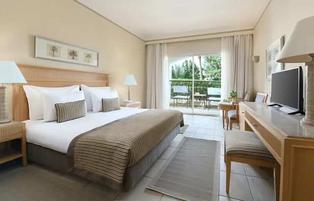 غرفة سوبيريور بسريرين منفصلين بإطلالة على المسبح، JAZ Makadi Star & Spa - Adults Only 1/2