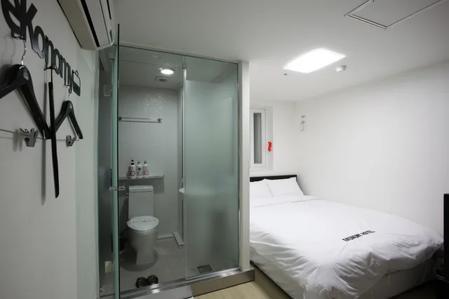 غرفة بسرير مزدوج، Ekonomy Hotel Myeongdong Premier 8/10