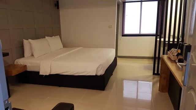 غرفة قياسية بسرير مزدوج، Loyy Hotel 4/10