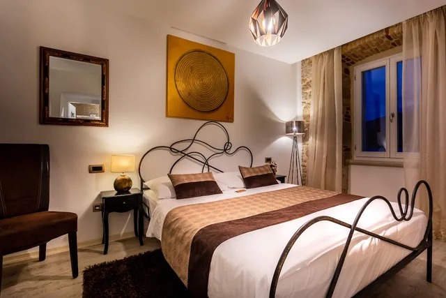 غرفة بسرير مزدوج بإطلالة على البحر بشرفة، Heritage Hotel Forza 4/10