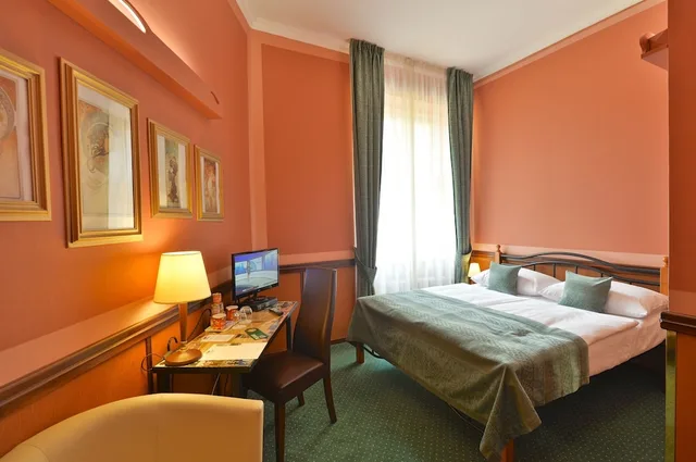 غرفة كلاسيكية بسرير كينج، HASTAL HOTEL 10/10