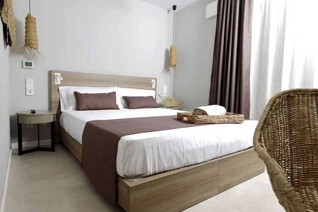 غرفة قياسية بسرير مزدوج بشرفة، Eques Petit Resort 2/6