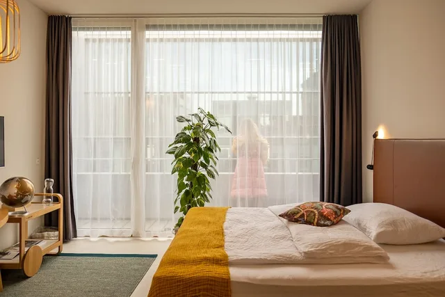 غرفة ديلوكس بسرير كينج بشرفة، Nomad Design Lifestyle Hotel 7/10