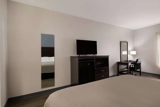 غرفة بسريرين كوين، Quality Inn Columbia I-65 3/3