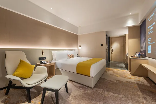 Superior, King Bed, No Window، Ausotel Smart Zhujiang New Town Guangzhou 5/8