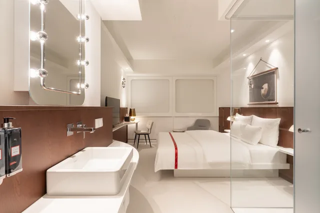 غرفة كلاسيكية بسرير مزدوج، Ruby Luna Hotel Dusseldorf 2/2