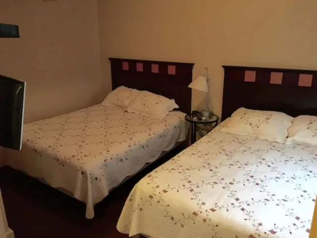 جناح استوديو بسريرين كوين، Gilmore Hotel, Trademark Collection by Wyndham 1/3