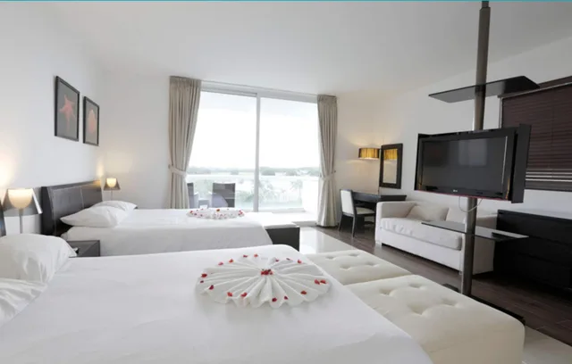 Luxury, 2 Double Beds, Playa Blanca Beach Resort - All Inclusive 2/6