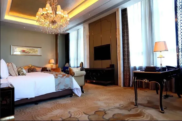 غرفة ديلوكس تنفيذية بسرير كينج، Wanda Realm Chifeng Hotel 1/2