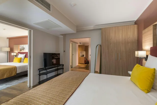 جناح بسريرين كينج، Leonardo Hotel Antwerp 3/5