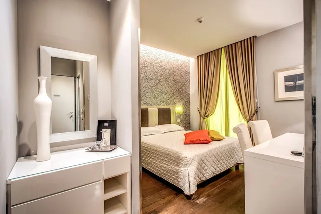 غرفة قياسية بسرير كينج، Boutique Hotel Roma 8/10
