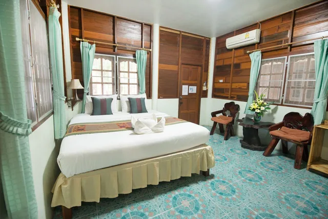 bungalow, Pongphen Guesthouse 2/4