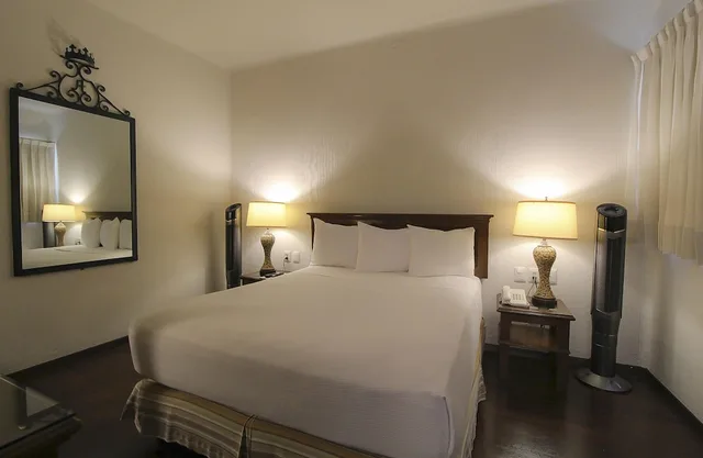 غرفة قياسية بسرير كوين، Hotel Casino Morelia 10/10