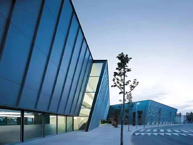 سكن مشترك مختلط قياسي، Centre Esplai Hostel 1/1