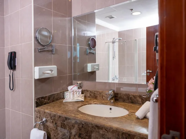 جناح تنفيذي بإطلالة على البحر، Retaj Al Rayyan Hotel 9/10