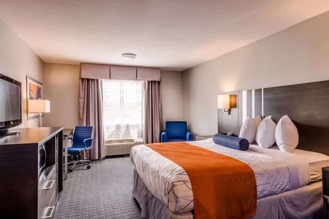 جناح جونيور بسرير كينج، GuestHouse Lexington 1/7