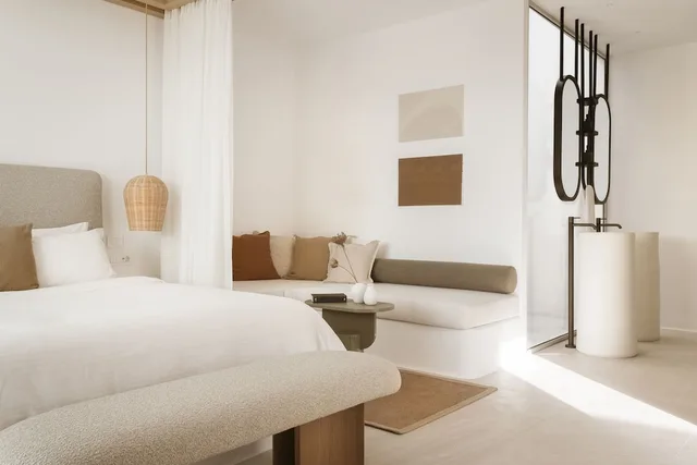 Pool, Junior Suite, Queen Bed، Mykonos Flow - Super Paradise 3/8
